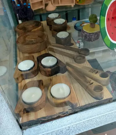 جاشمعی چوبی وودلندزون مدل شش ضلعی بسته 2 عددی