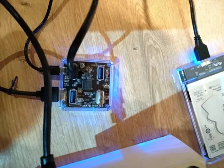 هاب USB 3.0 چهار پورت اوریکو مدل MH4U-U3