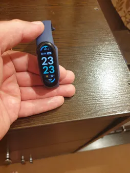 بند مدل rain-560 مناسب برای مچ بند هوشمند شیائومی Mi Band 6