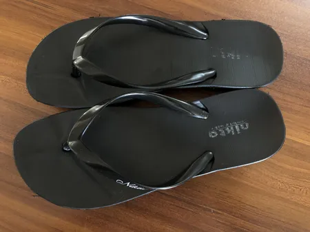 دمپایی لاانگشتی زنانه نیکتا مدل نیلوفر کد 001