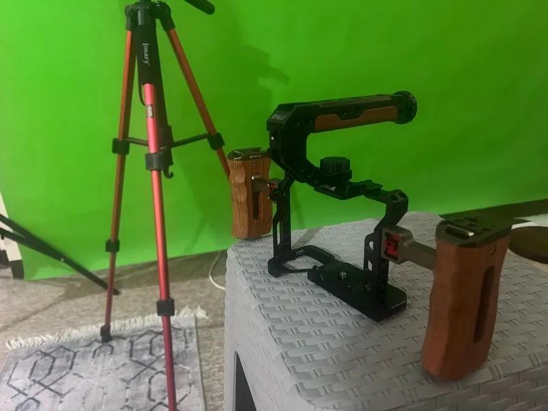 نگهدارنده کیج دوربین پلوز مدل Handle