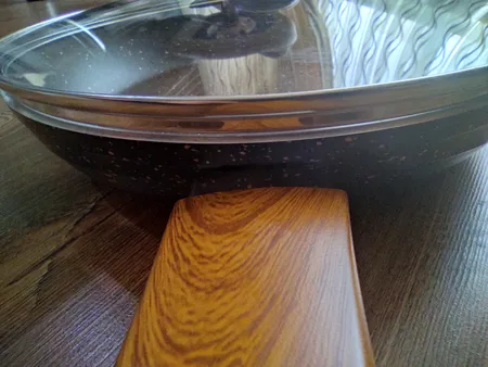 در قابلمه و تابه مُرسانا مدل M30 سایز 30