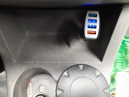 شارژر فندکی تسکو مدل TCG 20