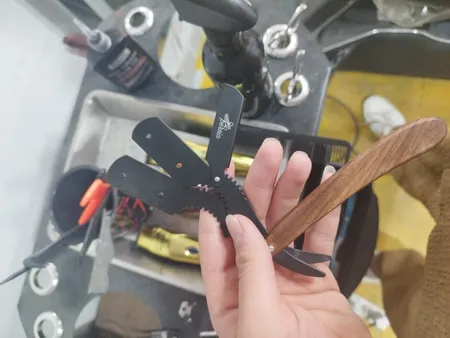 دسته تیغ اصلاح وال پروفشنال مدل Antonio