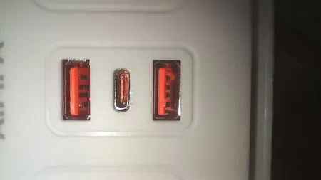 چند راهی برق مدل 1028