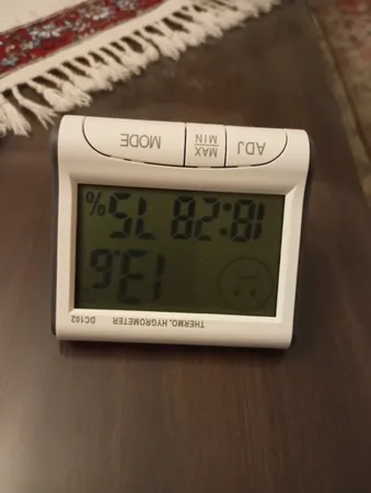 دما سنج و رطوبت سنج مدل DC-102
