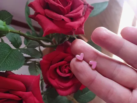 گوشواره میخی طلا 18 عیار زنانه بان گالری مدل قلب آیکو