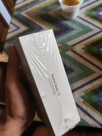 گوشی موبایل شیائومی مدل Redmi Note 13 4G دو سیم کارت ظرفیت 256 گیگابایت و رم 8 گیگابایت