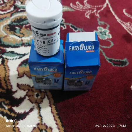 نوار دستگاه تست قند خون ایزی گلوکو مدل اتوکدینگ بسته 50 عددی