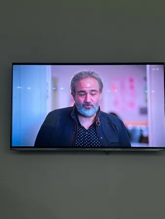 تلویزیون 65 اینچ ال ای دی هوشمند آیوا مدل ZQ-GC3D65UHD