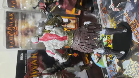 اکشن فیگور نکا سری God of War مدل Kratos Medusa Head