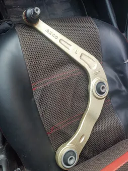 مجموعه جلوبندی امیرنیا مدل AN323 مناسب برای پژو 206 و 207