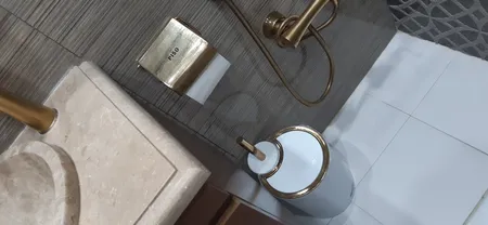 ست سطل زباله و فرچه دیزاین مدل برزیل