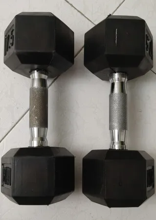 دمبل مدل شش ضلعی وزن 7.5 کیلوگرم بسته 2 عددی