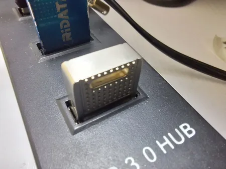 فلش مموری میکروسونیک مدل  mini drive ظرفیت 64 گیگابایت