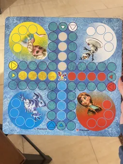 بازی منچ و مارپله تخته چوبی مدل Animals