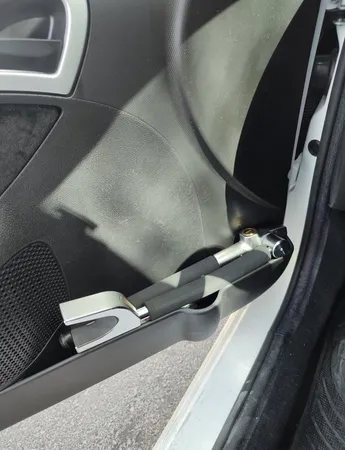 قفل فرمان اکلاک مدل lb400