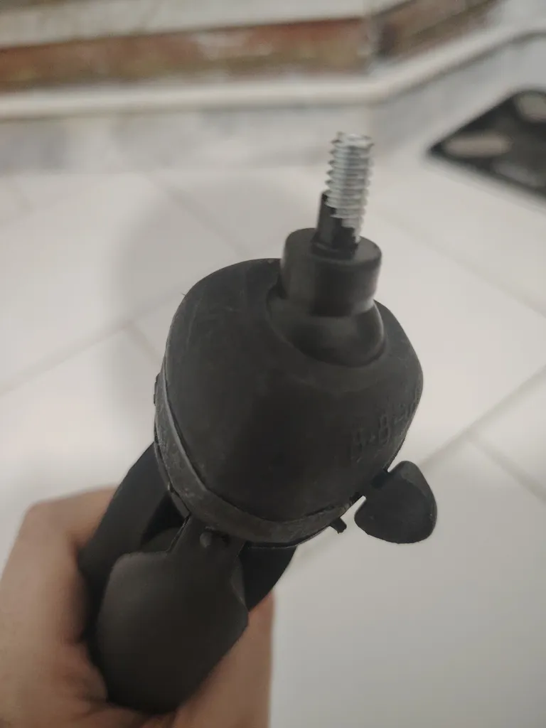 سه پایه دوربین مدل A-100