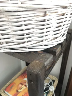 استند گلدان مدل i9