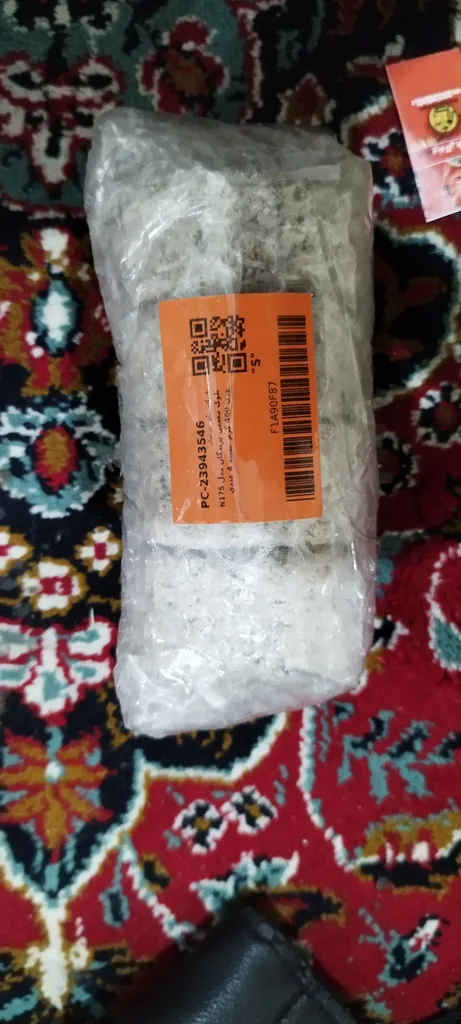 بلوک معدنی پرندگان مدل N175 وزن 460 گرم  بسته 4 عددی