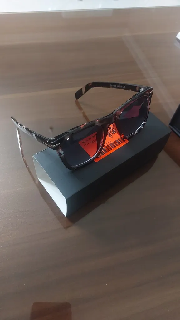 عینک آفتابی دیوید بکهام مدل DB 7000  5417 142 HM