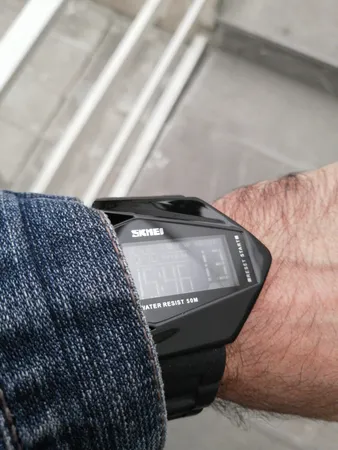 ساعت مچی دیجیتال مردانه اسکمی مدل 0817