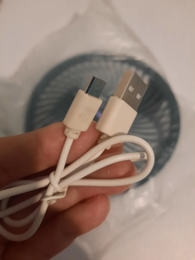 پنکه شارژی مدل FS-21