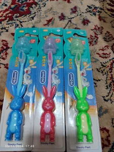 تجریه خرید مسواک های دنت کودک کد 914 با برس نرم مجموعه 3 عددی