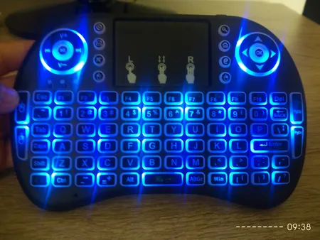 مینی کیبورد بی سیم همراه با تاچ پد مدل i8-fa