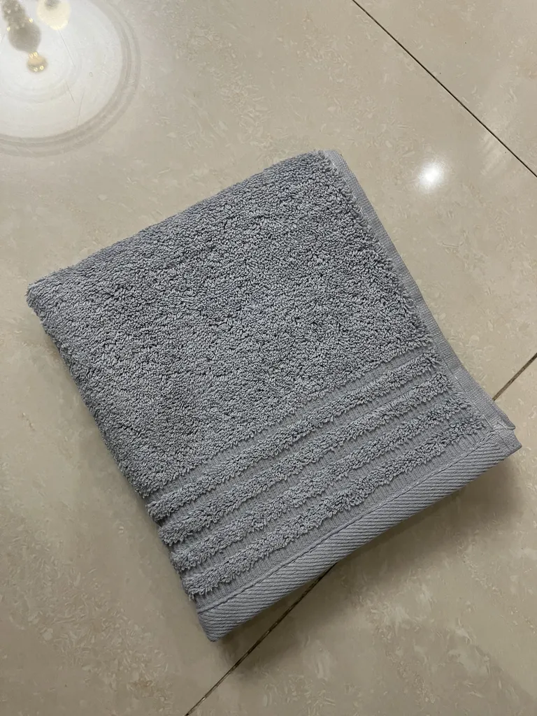 حوله دستی ارس مدل وین سایز 40x60 سانتی متر