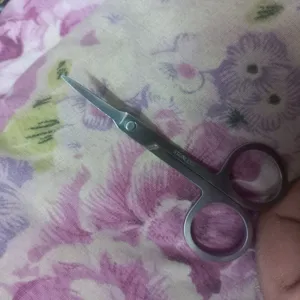 تجریه خرید قیچی ابرو اس ای وی مدل DK001