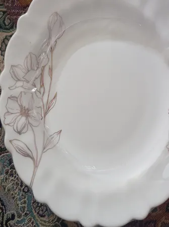 سرویس غذاخوری 25 پارچه 6 نفر مدل  پریسان