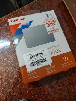هارد اکسترنال توشیبا مدل Canvio Flex ظرفیت دو ترابایت دارای رابط USB Type-A 3.2