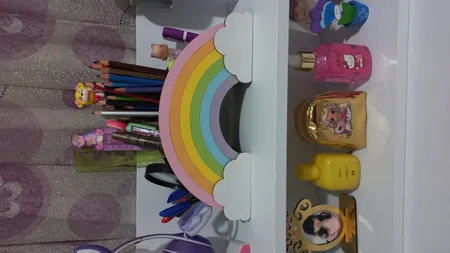 جامدادی رومیزی طرح ابر و رنگین کمان مدل MD040-B