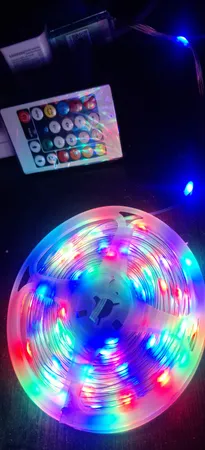 ریسه ال ای دی مدل رنگی RGB طول 10 متر