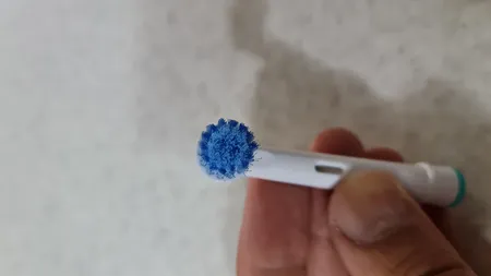 سری یدک مسواک برقی مدل EB17s بسته 4 عددی