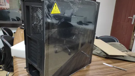 کیس کامپیوتر گیمینگ گرین مدل GRIFFIN G6