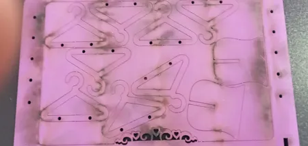 استند جواهرات مدل فروردین طرح رگال بسته 2 عددی