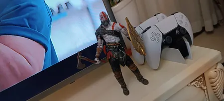 اکشن فیگور نکا طرح god of war4 کد 0004