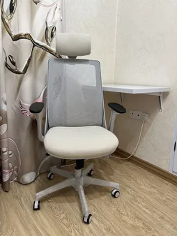 صندلی اداری لیو مدل I81GU