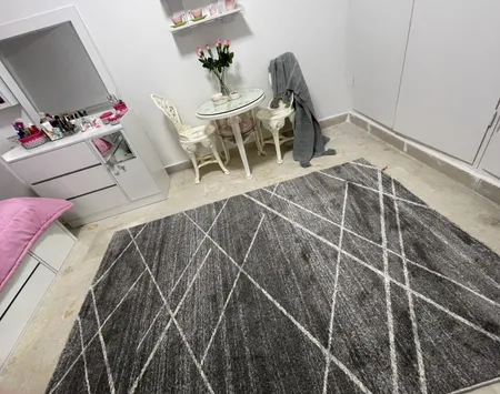 فرش ماشینی ساوین کد 4083 زمینه طوسی