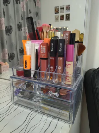 استند لوازم آرایشی مدل Cosmetic