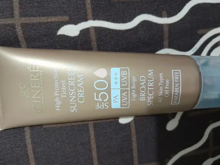 کرم ضدآفتاب سینره، حجم 50 میلی‌لیتر