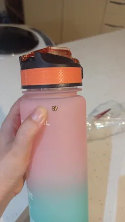 قمقمه مدل ورزشی گنجایش 1 لیتر