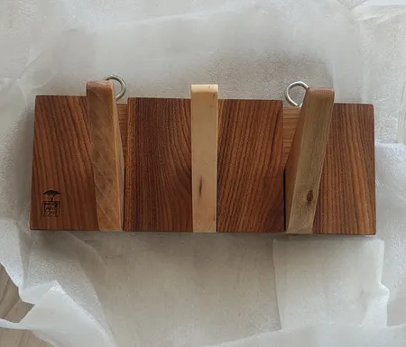 آویز لباس وودلندزون مدل سه شاخه