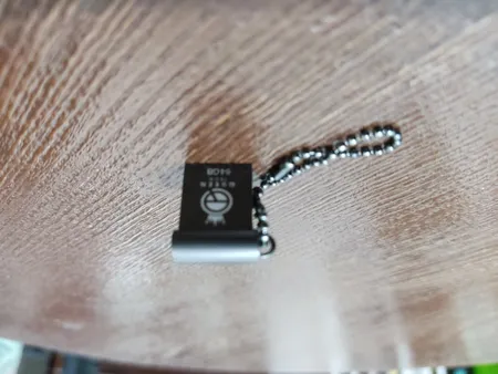 فلش مموری کوئین تک مدل NANO ظرفیت 64 گیگابایت