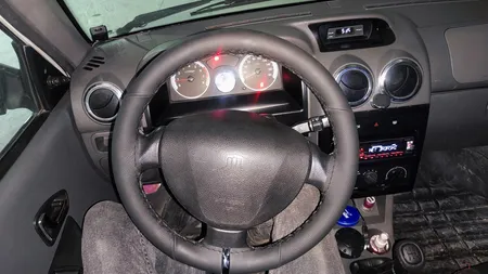 روکش فرمان کاور پلاس مدل PR-LUXE-RD به همراه سردنده وگردگیر و روکش ترمزدستی و کاور سویچ مناسب برای پراید