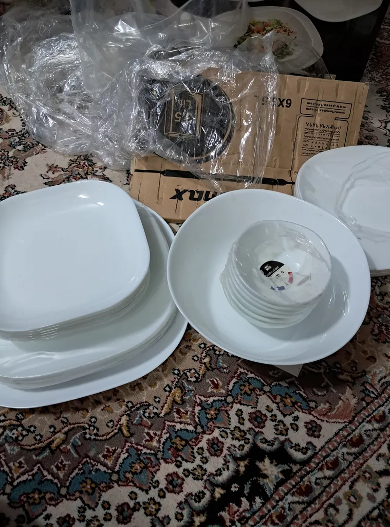 سرویس غذاخوری 26 پارچه گلدن اوپال مدل Corel