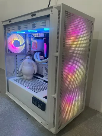 کیس کامپیوتر دیپ کول مدل CH560 Digital WH