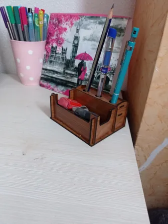 جامدادی رومیزی مدل D128